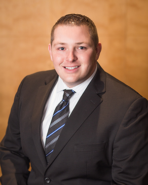 Native American Bank Officer, Tracie Davis